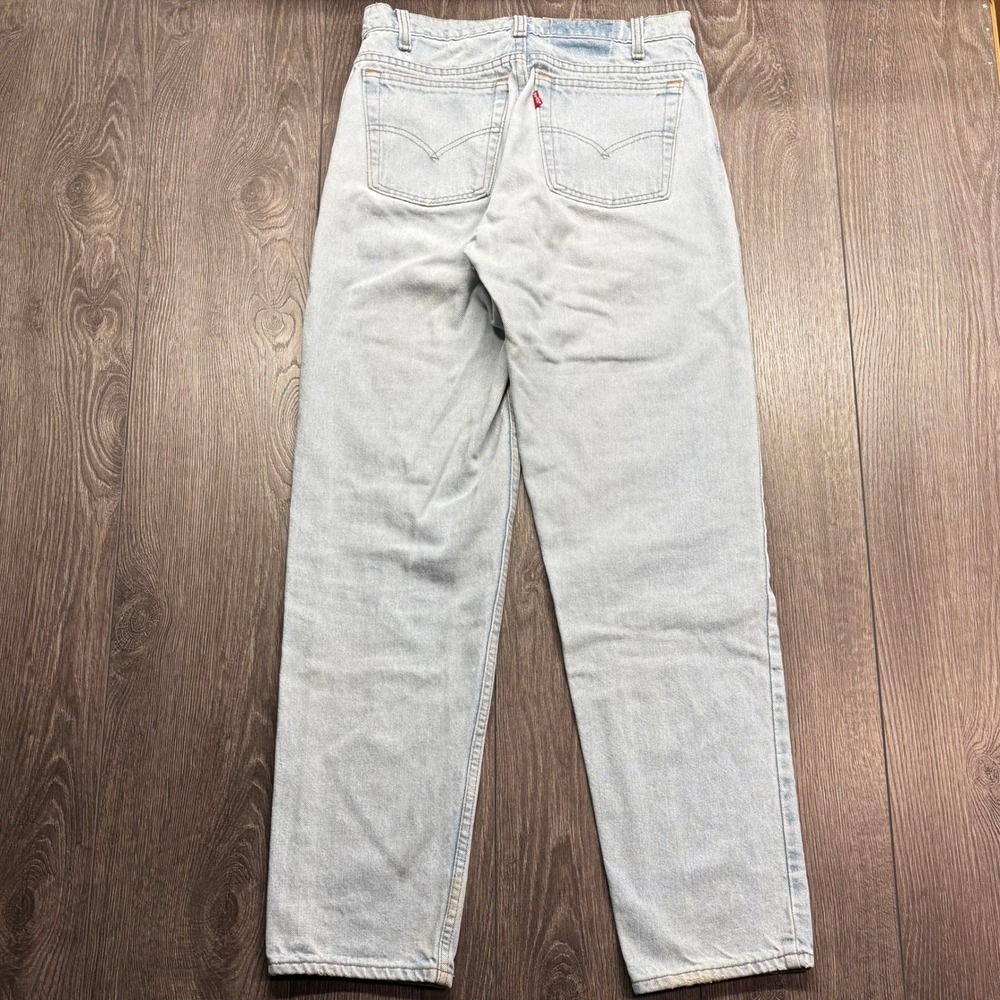 Vintage Levis 550 Relaxed Fit Tapered Leg Light Wash Jeans Mens 30x32 Canada
